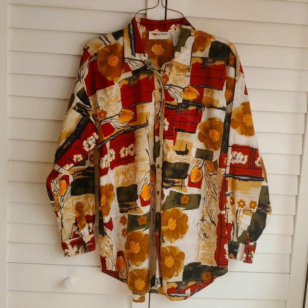 Cristina button down long sleeve size s